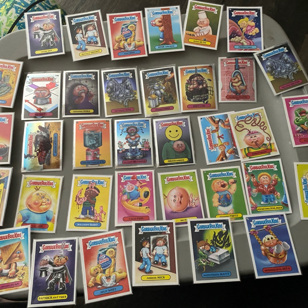 Collector Cards - Assorted Color Set